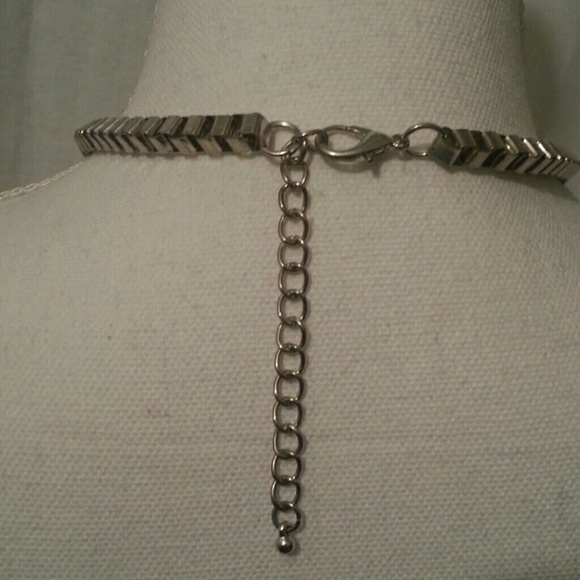 Necklace statement - Picture 2 of 3